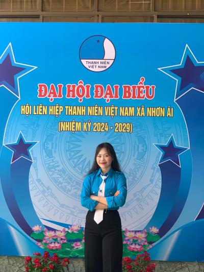   Cô Trần Thị Yến Thanh - Sinh năm: 16/03/2004 