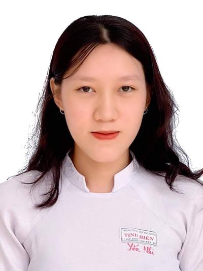   Cô Nguyễn Thị Yến Nhi - Sinh năm: 28/04/2004 
